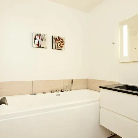 公寓 Two-bedroom Holiday In 8 *